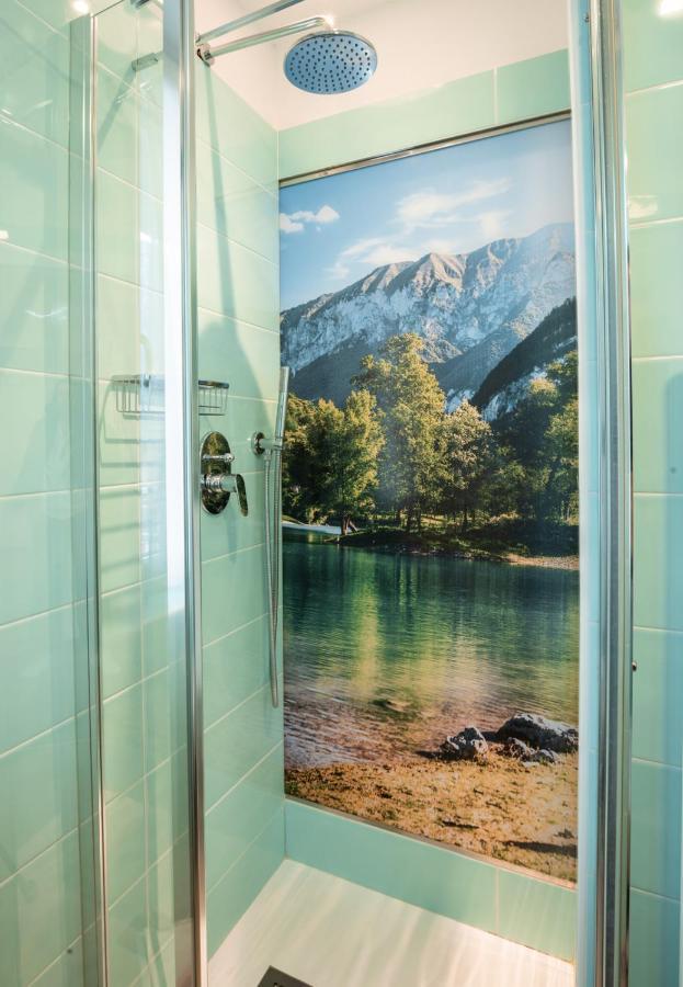 Hotel Rolly Рива дел Гарда Екстериор снимка